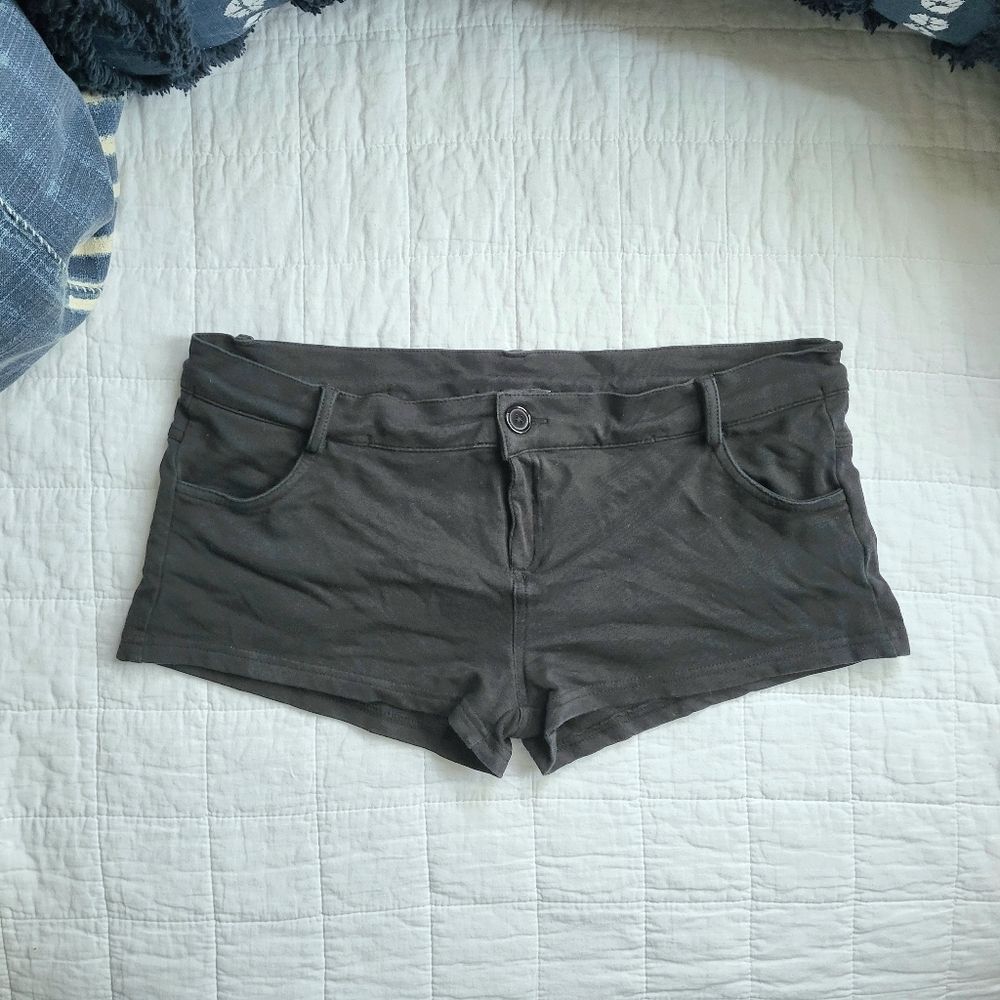 Miami Style Shortie Shorts, L, Black